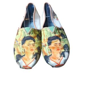 TOMS x FridaKahlo espadrille shoes size 7.5